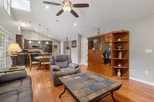 25 Chatfield Dr, Litchfield, NH 03052 - Photo 52