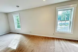 8 Dulcies Point Rd, Kingston, NH 03848 - Photo 16