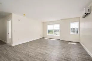 725 Central Ave, Dover, NH 03820 - Photo 14