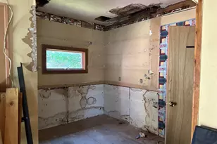 42 Beaman St, Laconia, NH 03246 - Photo 10