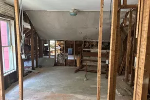 42 Beaman St, Laconia, NH 03246 - Photo 4