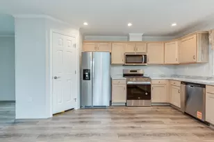 37 Rex Dr, Concord, NH 03303 - Photo 8