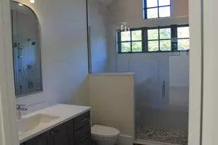 227 S Peak Rd, Lincoln, NH 03251 - Photo 32