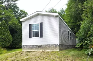 14 Hilltop Manor Mobile Home Park, Littleton, NH 03561 - Photo 2