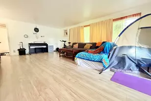 62 Ridge Ave, Claremont, NH 03743 - Photo 4