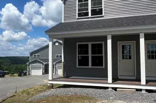 7 Cypress Ln, Windham, NH 03087 - Photo 2