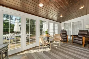 251 Wentworth Rd, Brookfield, NH 03872 - Photo 6