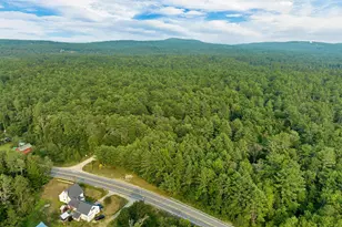 883 Center St, Wolfeboro, NH 03894 - Photo 14