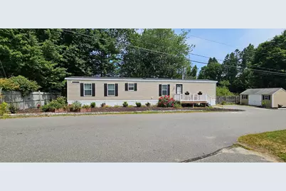 8 Barksdale Avenue, Londonderry, NH 03053 - Photo 1