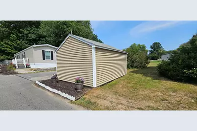 8 Barksdale Avenue, Londonderry, NH 03053 - Photo 8