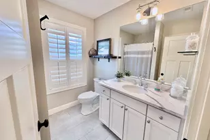 21 Lenox Dr, Dover, NH 03820 - Photo 18