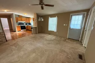 101 Robinhood Dr, Exeter, NH 03833 - Photo 2