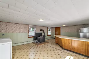 110 Main St, Pittsfield, NH 03263 - Photo 12
