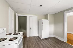 45 Joliet St, Laconia, NH 03246 - Photo 6