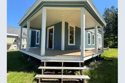 44 Prospect Street, Lancaster, NH 03584 - Photo 4