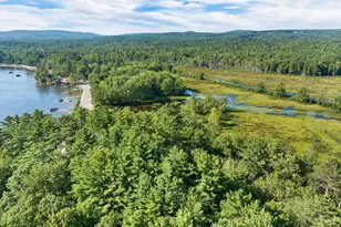 408 Governor Wentworth Hwy, Wolfeboro, NH 03894 - Photo 24