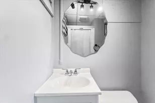 651 Summer St, Manchester, NH 03103 - Photo 26