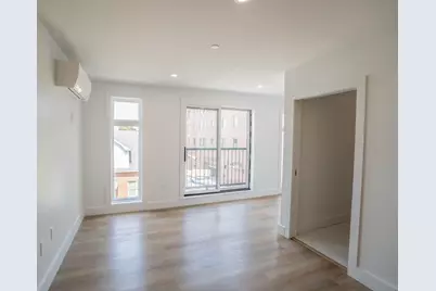 238 Deer Street #202, Portsmouth, NH 03801 - Photo 2