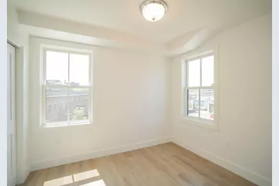 238 Deer Street #206, Portsmouth, NH 03801 - Photo 4