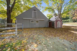 40-40A Pine Hill Rd, Hollis, NH 03049 - Photo 12