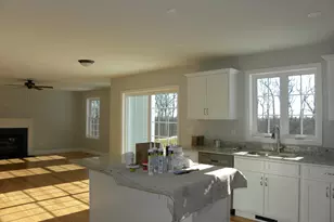 313 Karatzas Avenue, Manchester, NH 03104 - Photo 4