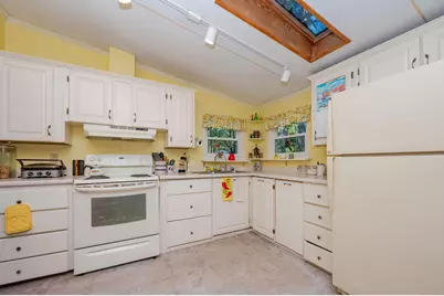 10 York Court, Rochester, NH 03868 - Photo 4