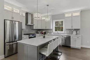 3 Elise Ave, Londonderry, NH 03053 - Photo 16