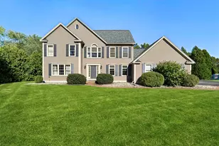 3 Playhouse Cir, Hampton, NH 03842 - Photo 2
