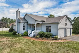 1 Old Salt Dr, Seabrook, NH 03874 - Photo 2