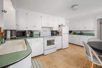 468 Union Avenue, Laconia, NH 03246 - Photo 20