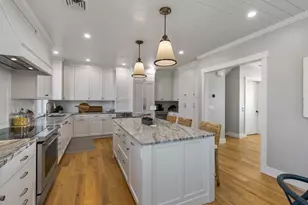 36 Little Bay Dr, Dover, NH 03820 - Photo 8