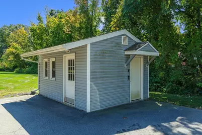 87 Oakridge Drive, Londonderry, NH 03053 - Photo 4
