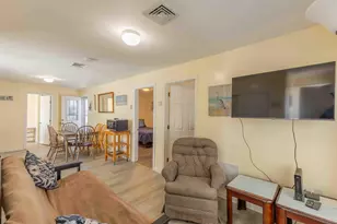 19 F St, Hampton, NH 03842 - Photo 38