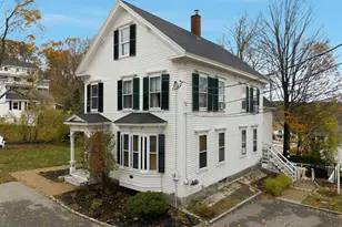 15 Highland St, Meredith, NH 03253 - Photo 2