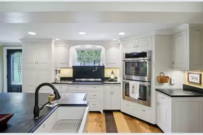5 Nesmith, Derry, NH 03038 - Photo 12
