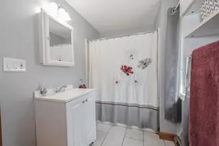 50 Dutton Rd, Pelham, NH 03076 - Photo 26