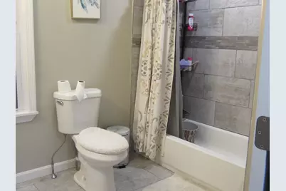 162 Central Street, Manchester, NH 03103 - Photo 8