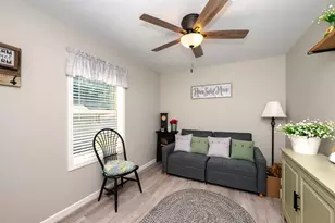 27 Murray Dr, Rochester, NH 03868 - Photo 30