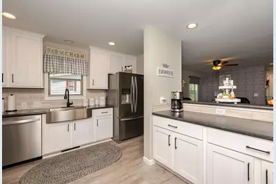 27 Murray Drive, Rochester, NH 03868 - Photo 14