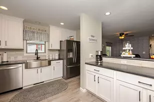 27 Murray Dr, Rochester, NH 03868 - Photo 14