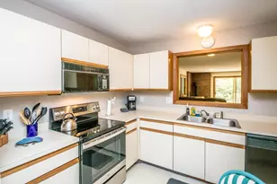 17 Purple Finch Rd, Conway, NH 03860 - Photo 8