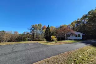 21 Evenchance Rd, Enfield, NH 03748 - Photo 8
