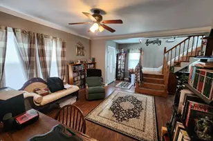 135 Mt Forist St, Berlin, NH 03570 - Photo 18