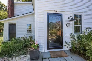 89 Old Henniker Rd, Hopkinton, NH 03229 - Photo 2