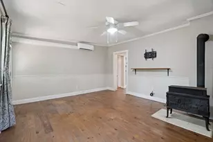 295 Andover Rd, New London, NH 03257 - Photo 12
