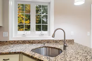 51 Legacy Dr, Nashua, NH 03062 - Photo 12