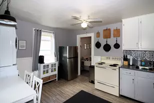 669 Hampshire St, Berlin, NH 03570 - Photo 2