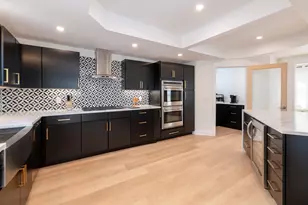 383 Owl St, Campton, NH 03223 - Photo 4