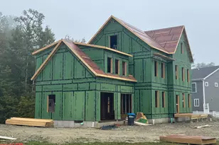 94 Dogwood Cir, Lebanon, NH 03784 - Photo 2