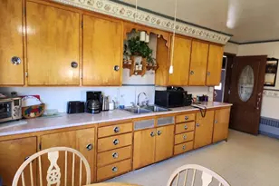 342 1st Ave, Berlin, NH 03570 - Photo 8